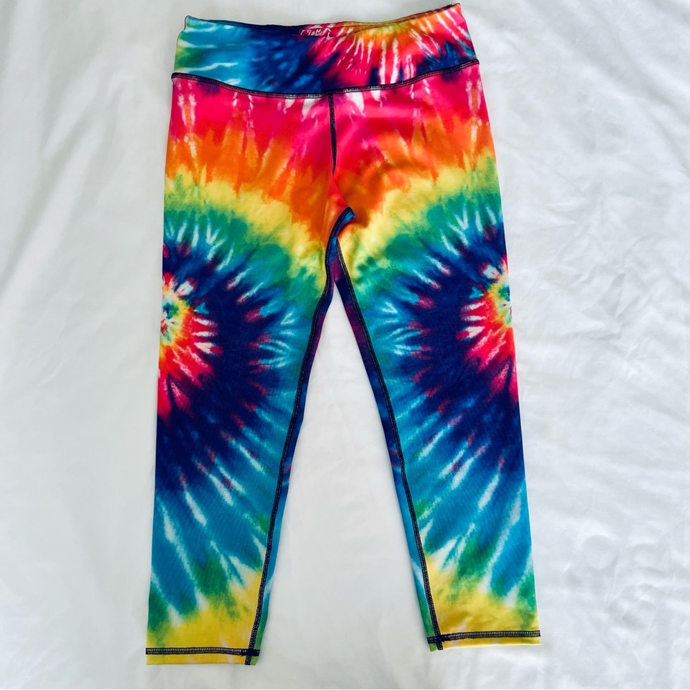 Left Coast Vibes Tie-Dye Cropped Leggings Size M